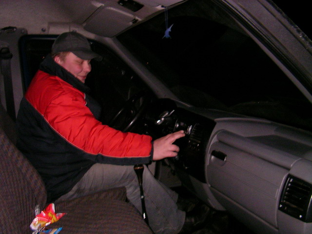 SANY2103_640x480.JPG