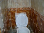 0_c130_acce2755_S.jpg