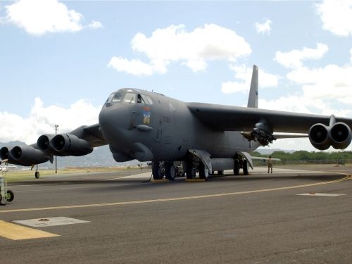 B52.jpg