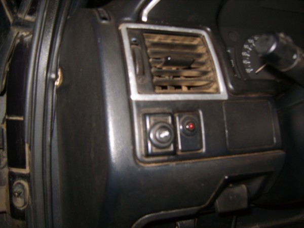 S8303395.JPG