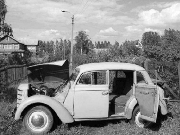 Moskvich_400.jpg