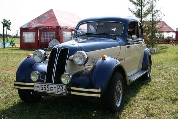 BMW 321.jpg