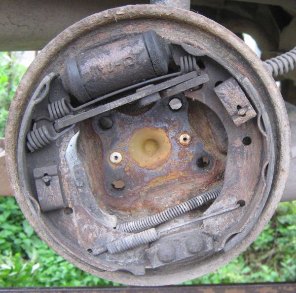 Rear_Brakes_2_Years_Later_1.jpg