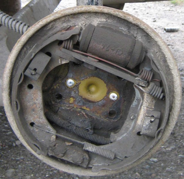 Rear_Brakes_Left_Side_2_Years_Later_1.jpg