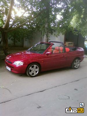 ford_escort_f83323ff_63b2_457e_95e8_33f2a82e1c46_1_b.jpg