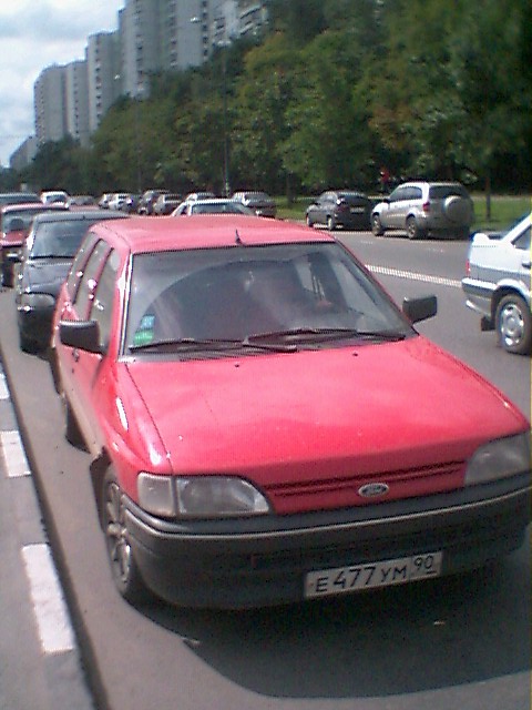 e477ym90.jpg