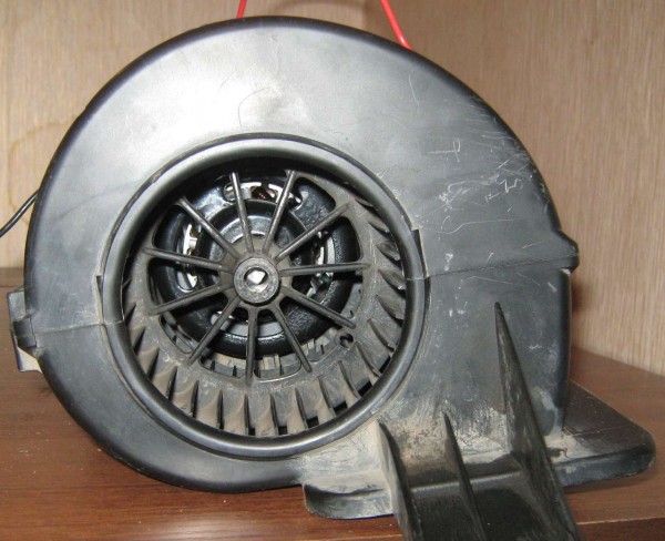 Blower_Gazelle_Drive_Installed_2.JPG