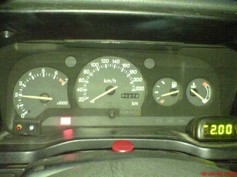 2000.JPG