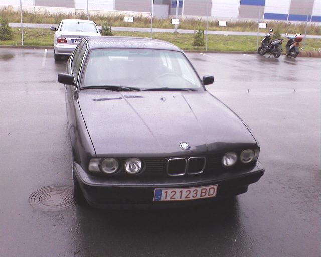 BMW.JPG
