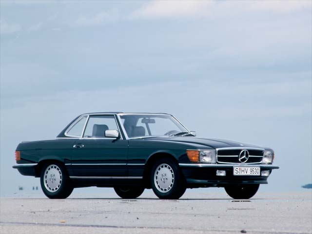 0212_15z+1985_mercedes_benz_500sl+right_front_view.jpg