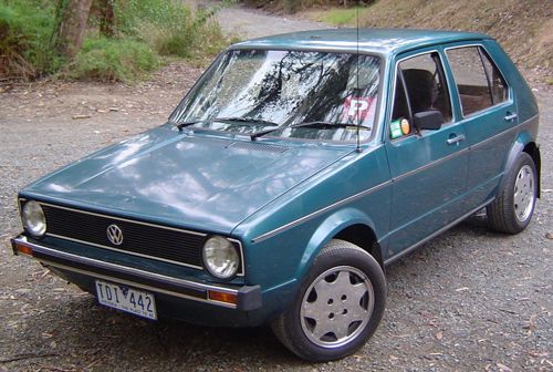 Volkswagen-golf-1-5door.JPG