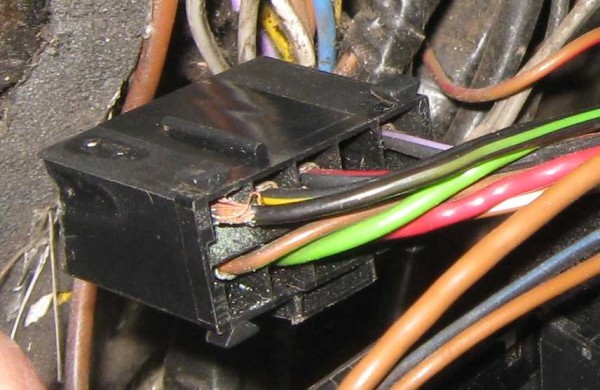 Blower_Wiring_To_Blower_Connector_2.jpg